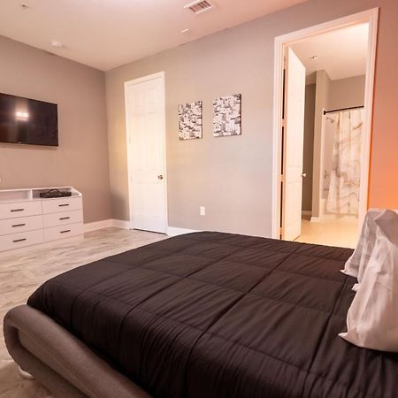 Disney Parks- International Dr - Orlando Luxury Condominium- Fully Equipped - 3Bed & 2 Bath- ภายนอก รูปภาพ