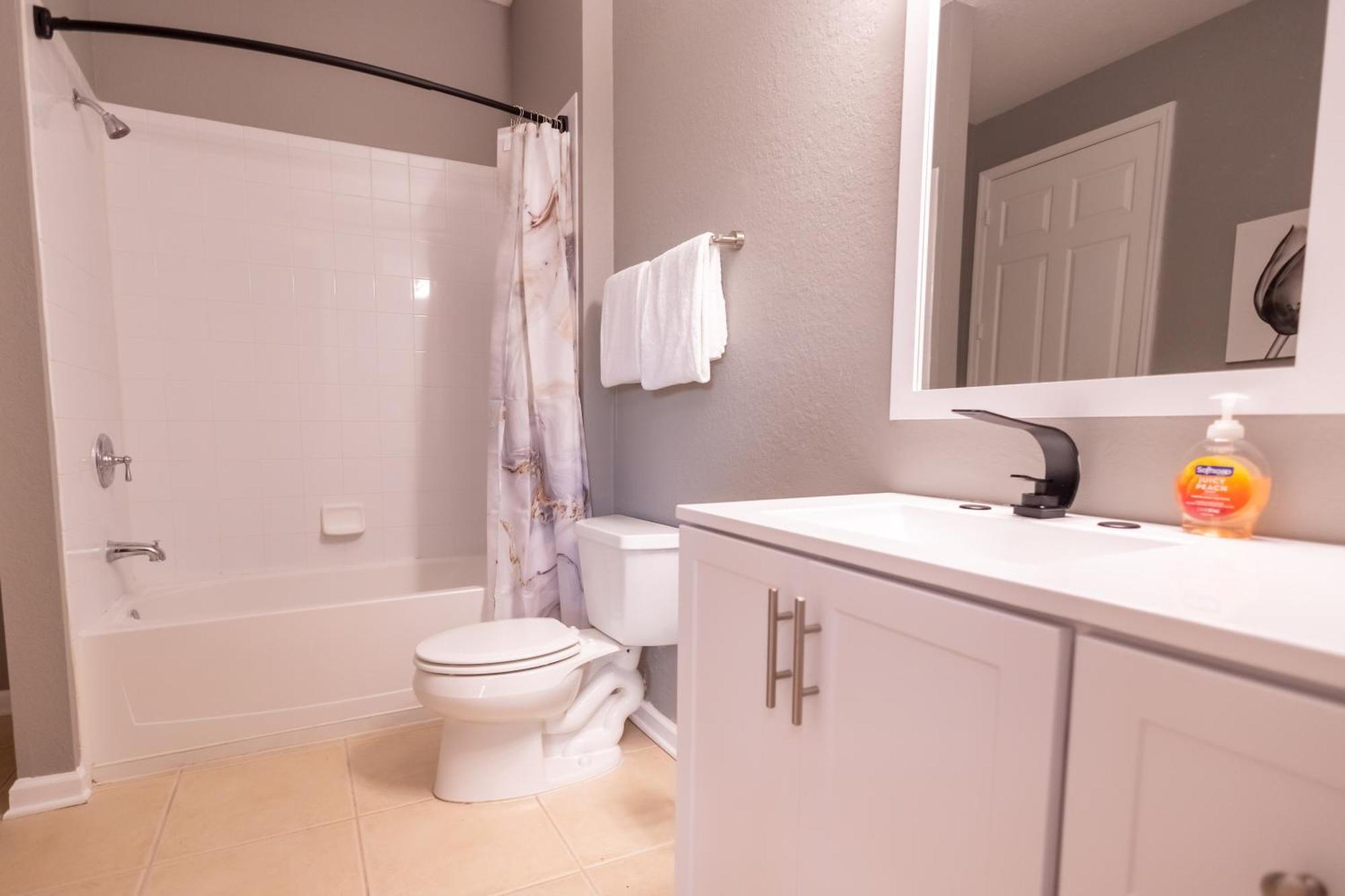 Disney Parks- International Dr - Orlando Luxury Condominium- Fully Equipped - 3Bed & 2 Bath- ภายนอก รูปภาพ